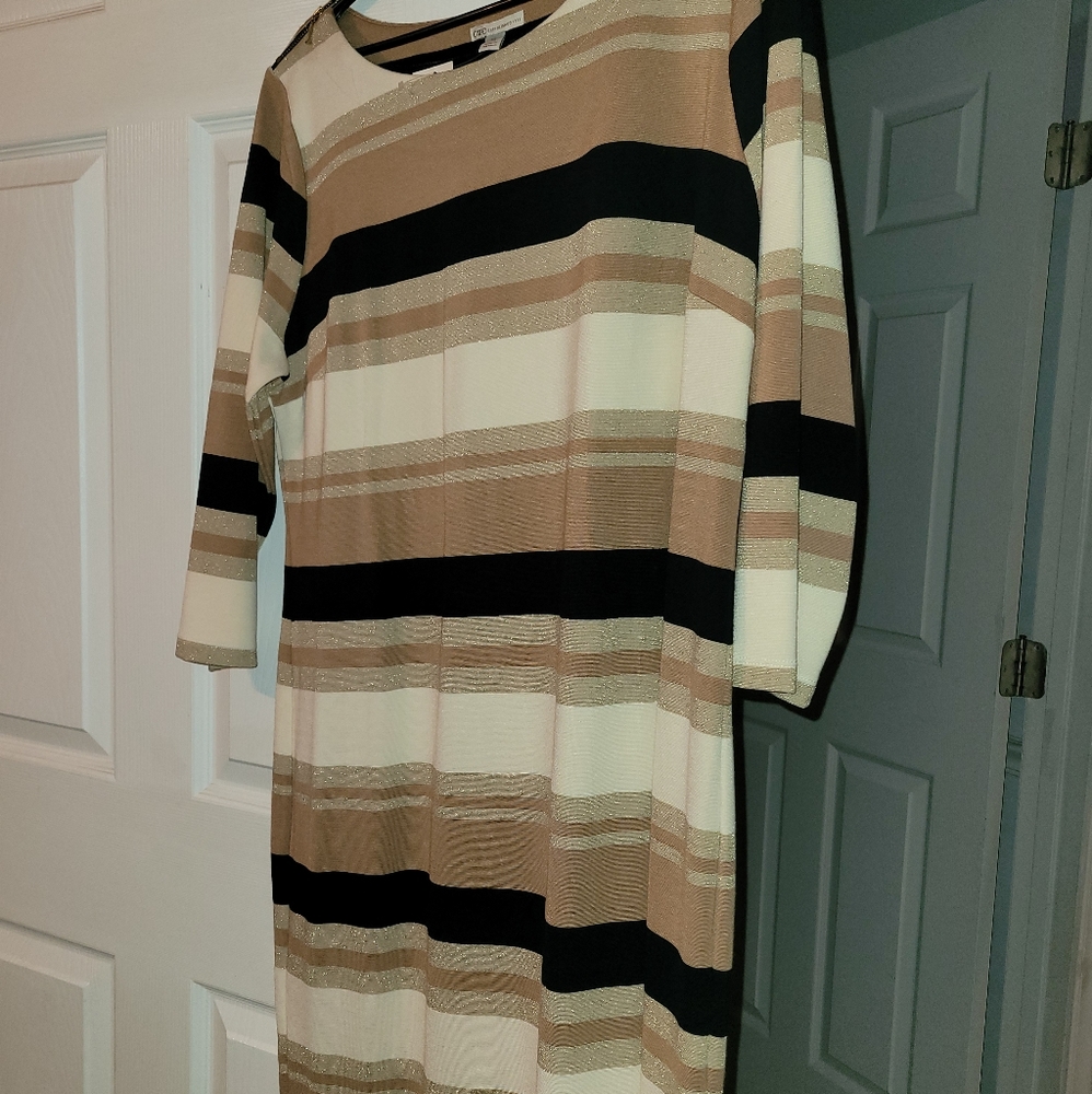 Women's Dress Size XL